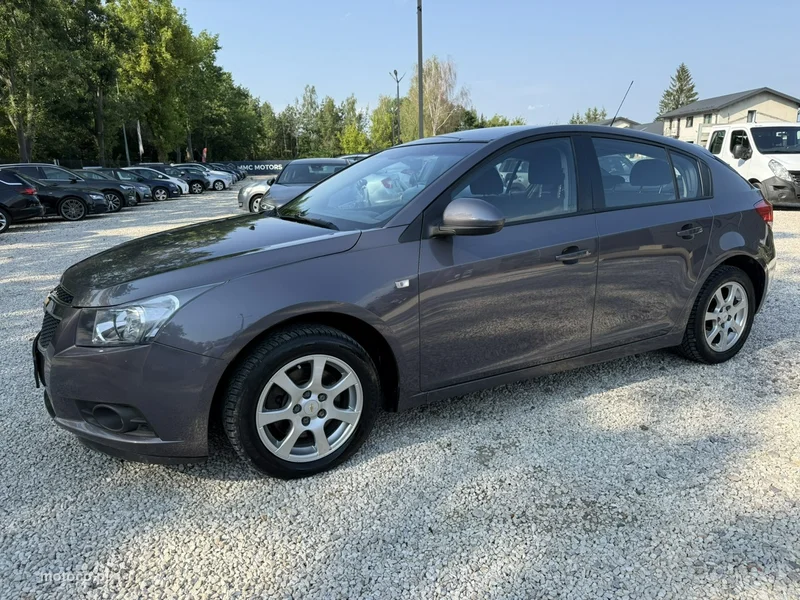 Chevrolet Cruze 7