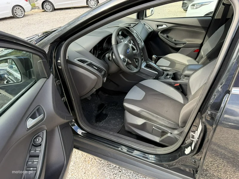 Ford Focus III 4