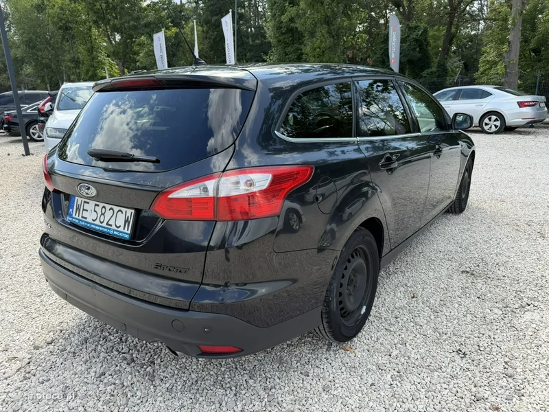 Ford Focus III 6