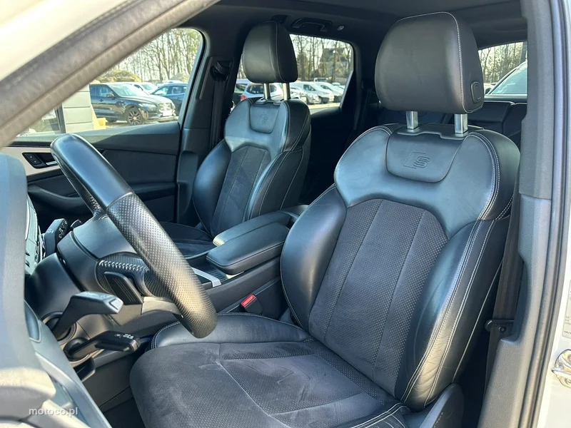 Audi Q7 4M 14