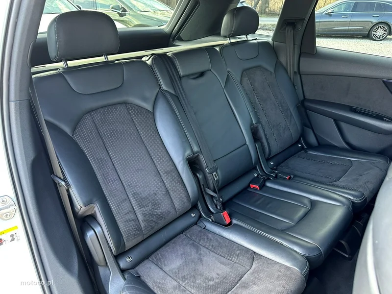 Audi Q7 4M 19