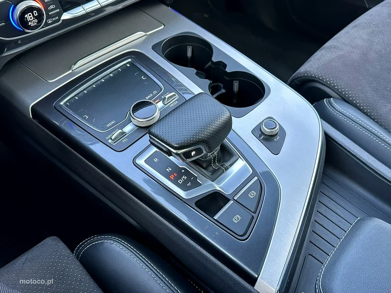 Audi Q7 4M 28