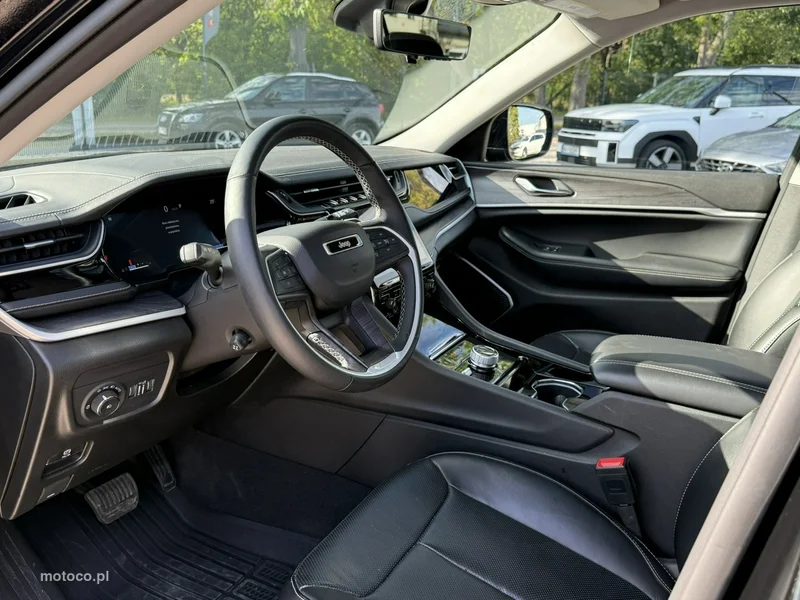 Jeep Grand Cherokee 10