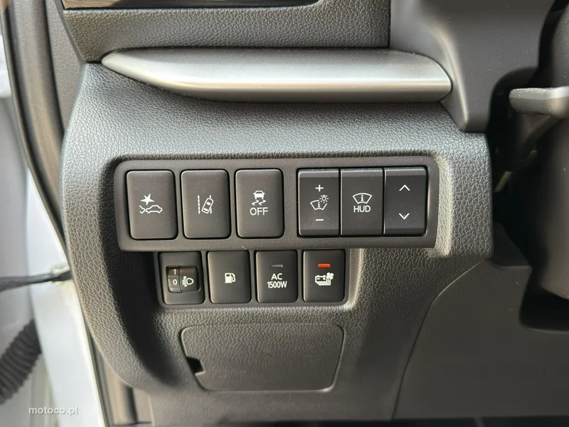Mitsubishi Eclipse Cross 16