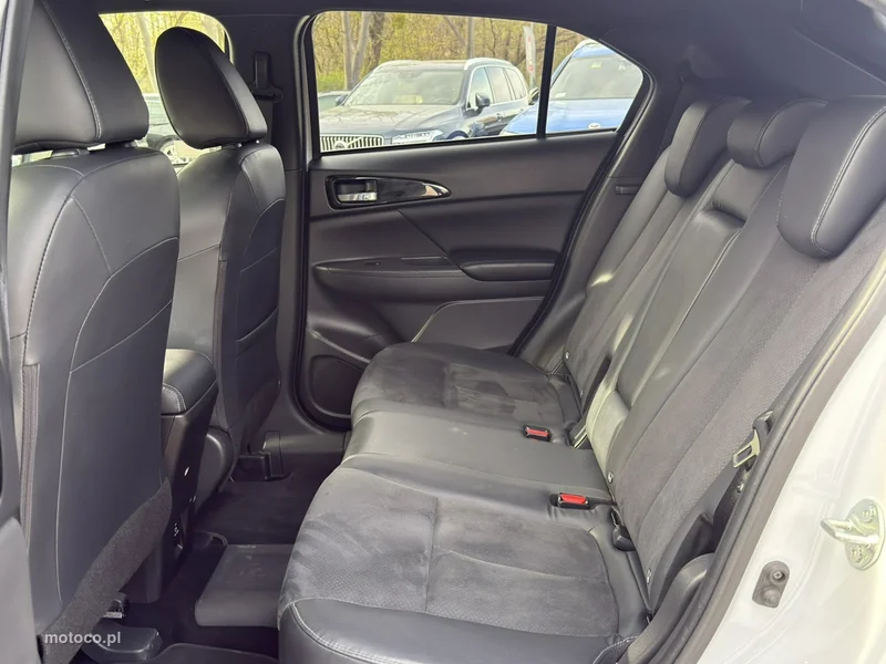 Mitsubishi Eclipse Cross 18