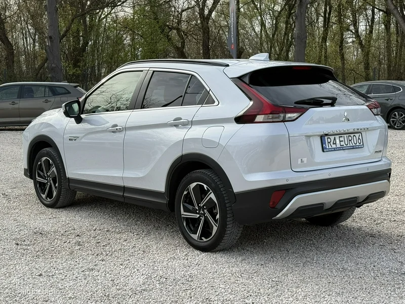 Mitsubishi Eclipse Cross 5
