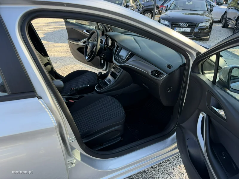 Opel Astra K 13