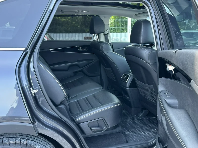 Kia Sorento 19