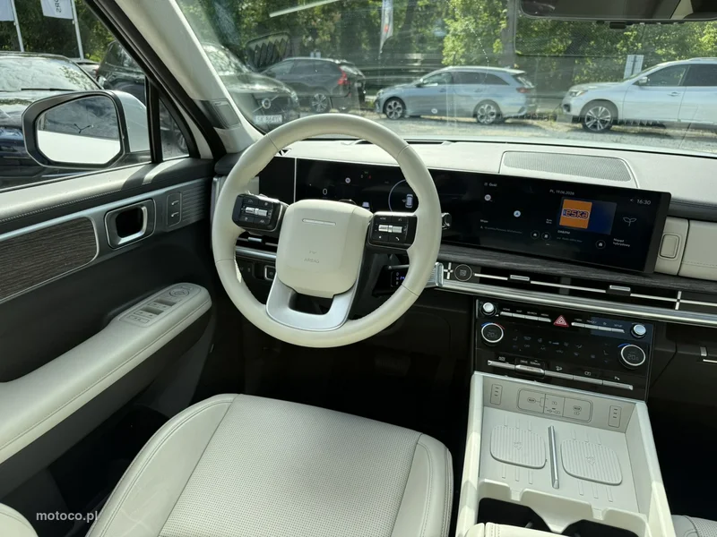 Hyundai SANTA FE 33