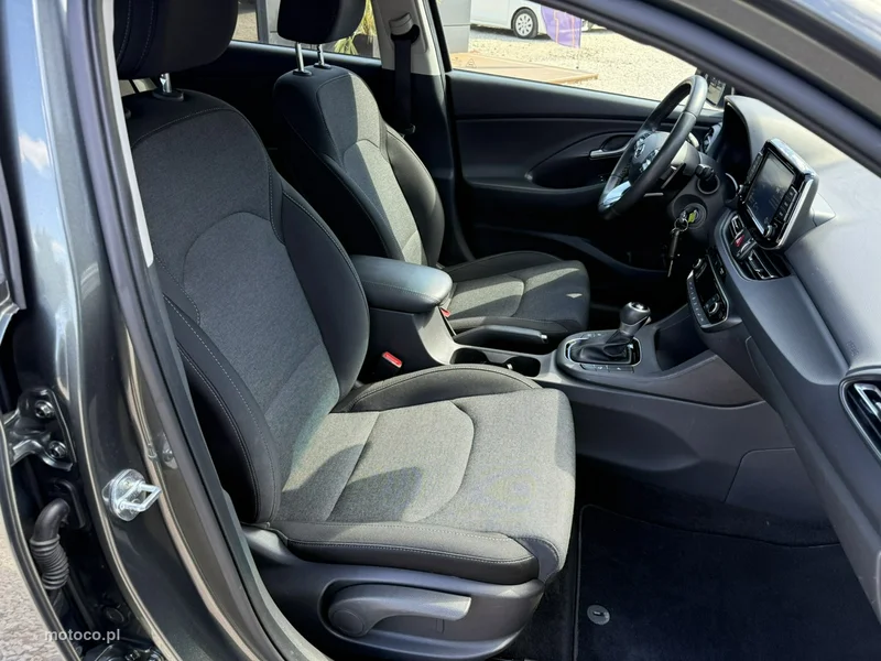 Hyundai i30 19