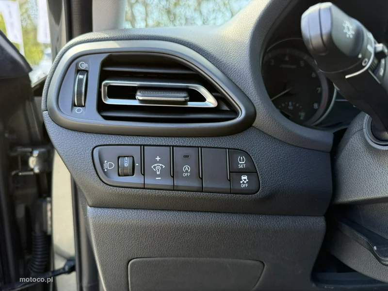 Hyundai i30 26