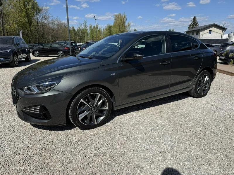 Hyundai i30 9
