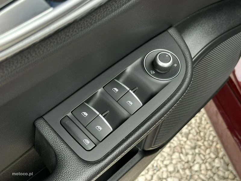 Alfa Romeo Giulia 14