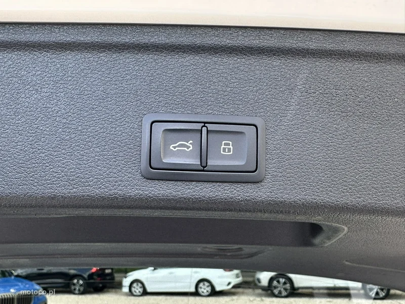 Audi A4 B9 10