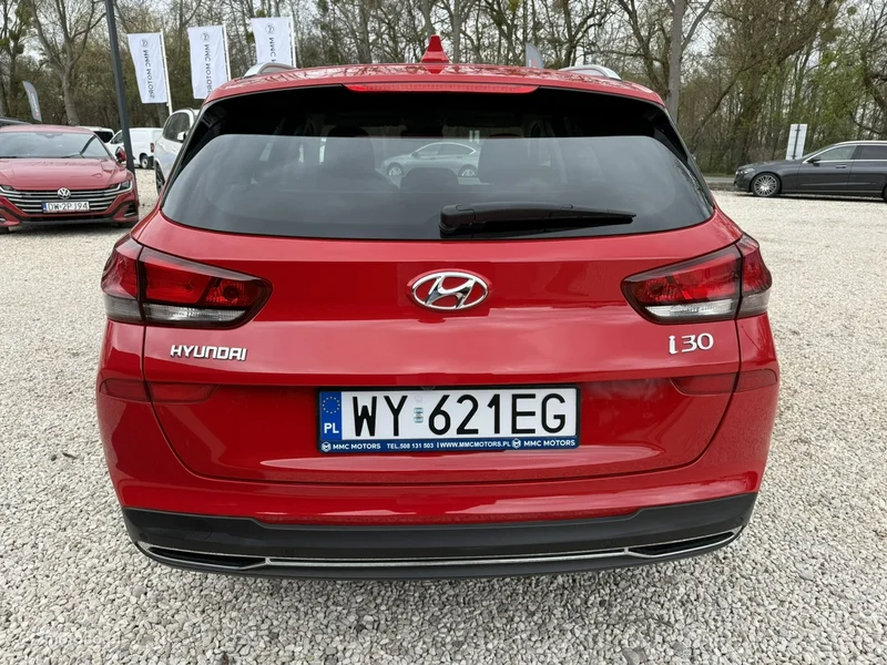 Hyundai i30 18