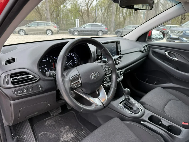 Hyundai i30 19