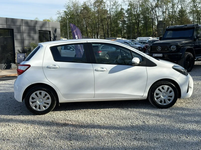 Toyota Yaris XP130 2