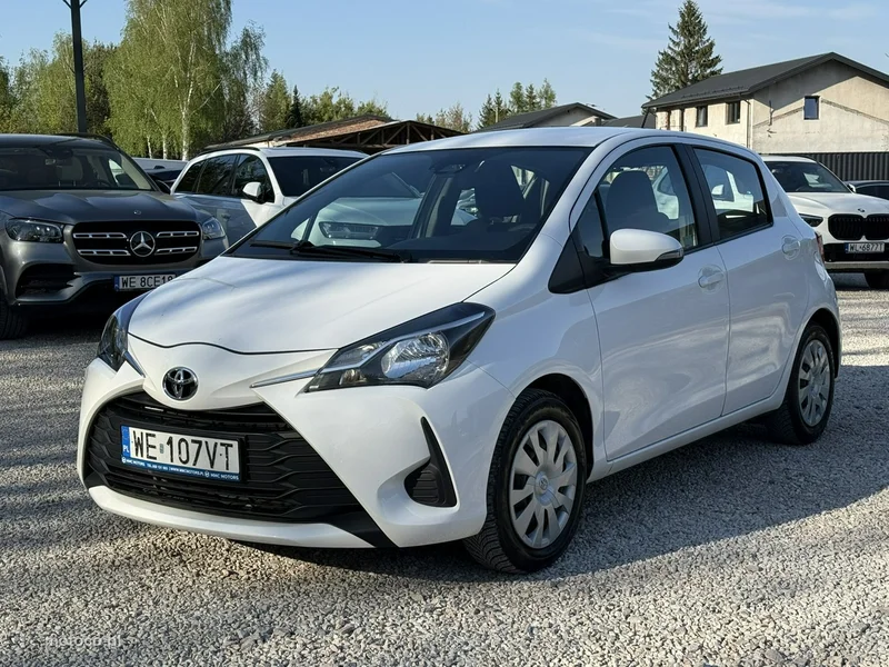 Toyota Yaris XP130 7
