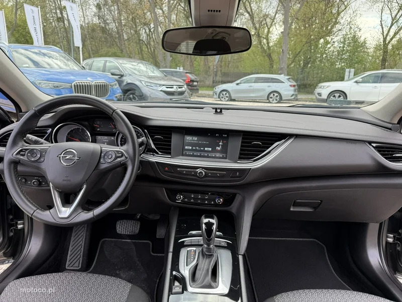 Opel Insignia B 16