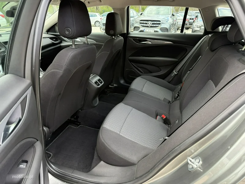 Opel Insignia B 20
