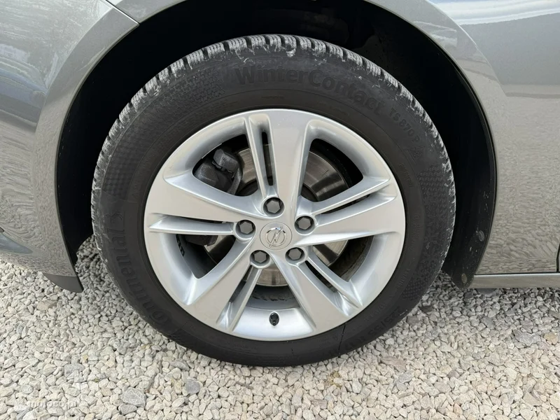 Opel Insignia B 26