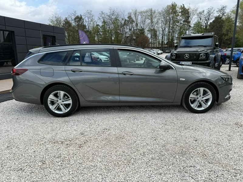 Opel Insignia B 8