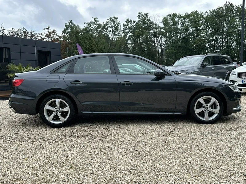 Audi A4 B9 8