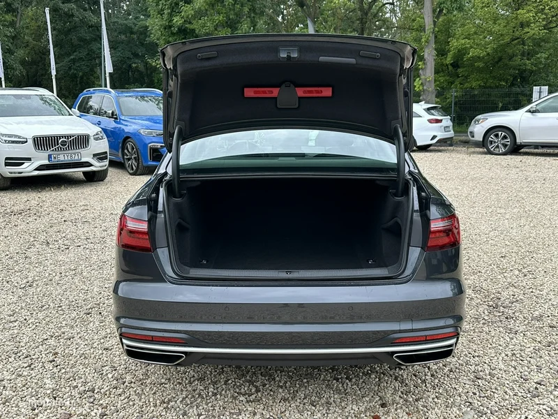 Audi A4 B9 9
