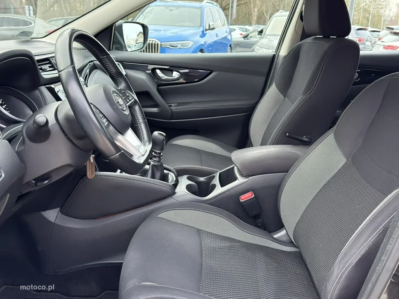 Nissan Qashqai 11