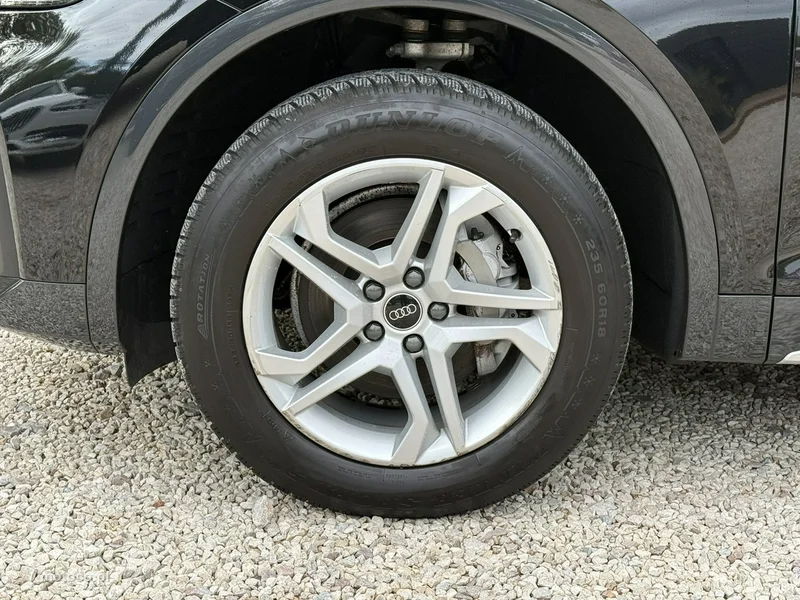 Audi Q5 FY 8