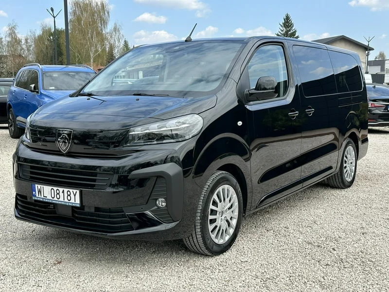 Peugeot Traveller 3