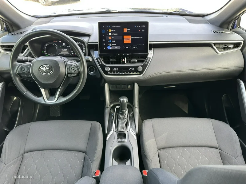 Toyota Corolla Cross 20