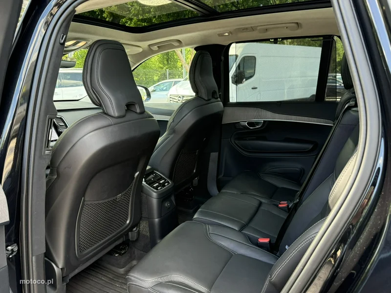 Volvo XC 90 15