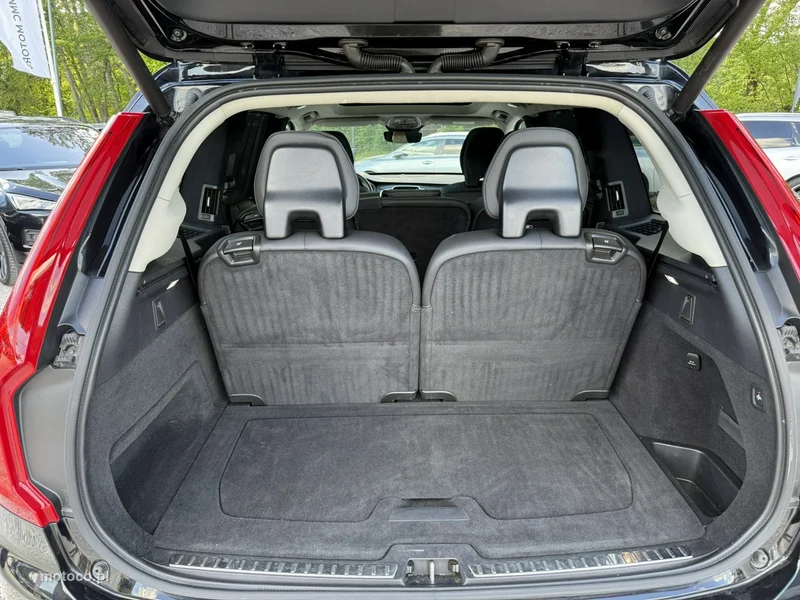 Volvo XC 90 20