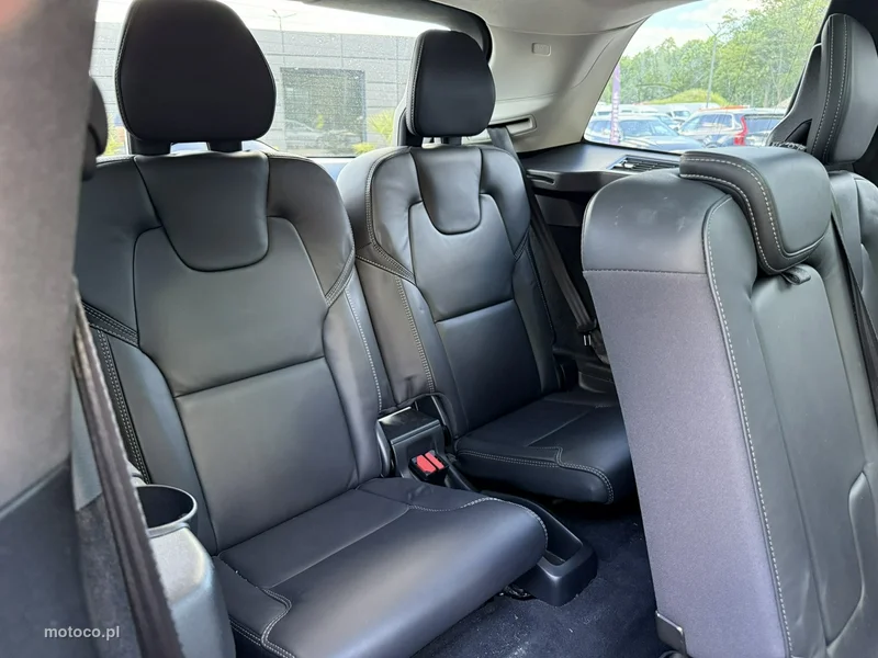 Volvo XC 90 24