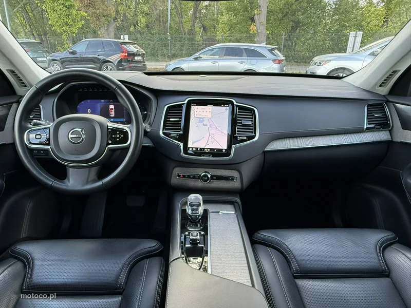 Volvo XC 90 29