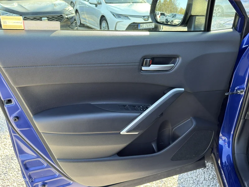 Toyota Corolla Cross 11