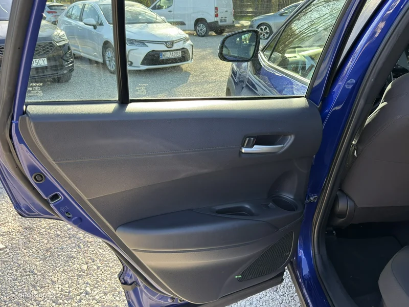Toyota Corolla Cross 15