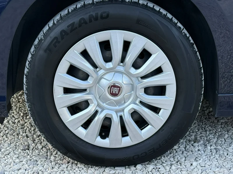 Fiat Tipo 9