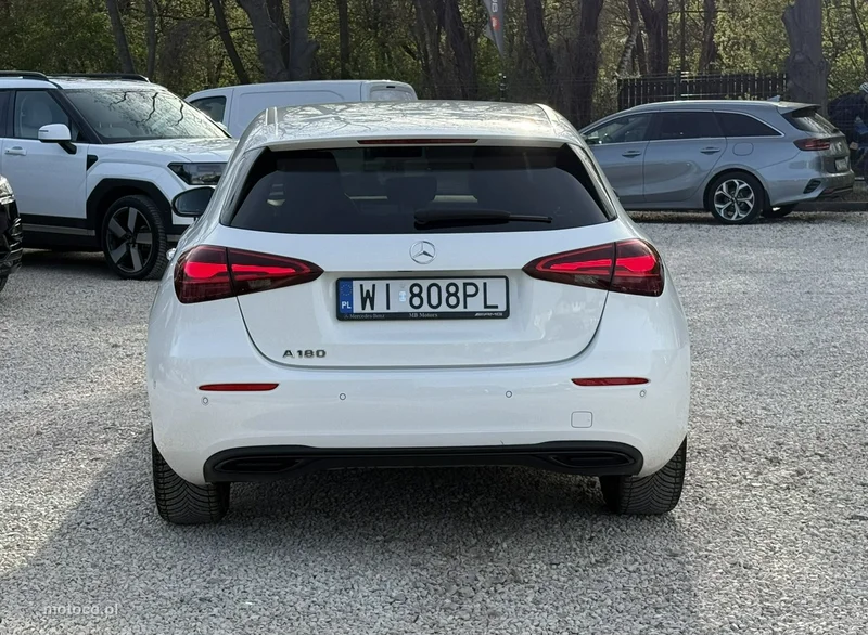Mercedes-Benz Klasa A W177 A 180 6