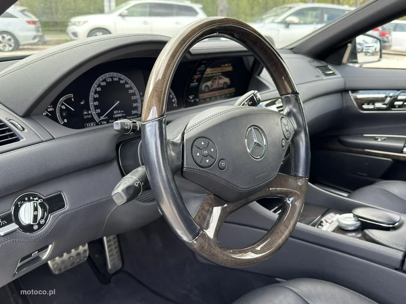 Mercedes-Benz CL C216 CL 500 18