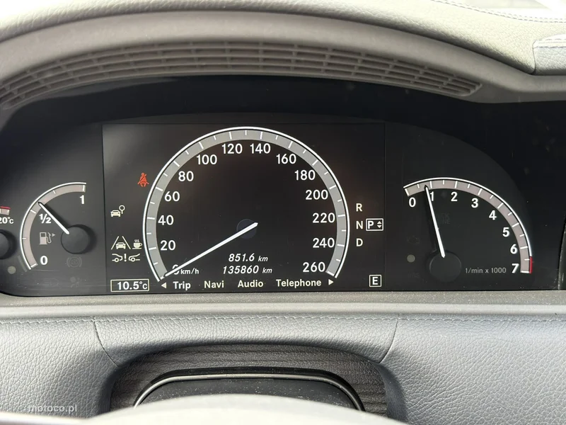 Mercedes-Benz CL C216 CL 500 28