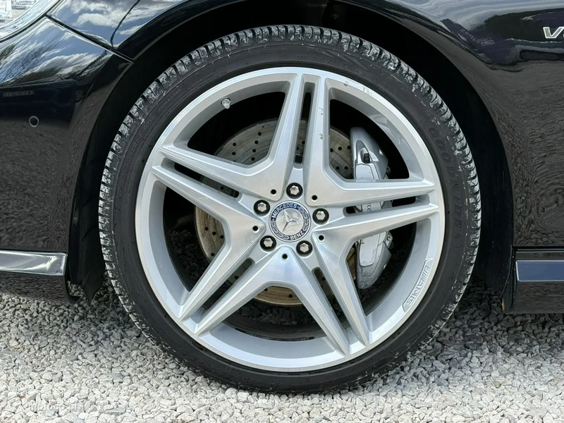 Mercedes-Benz CL C216 CL 500 10