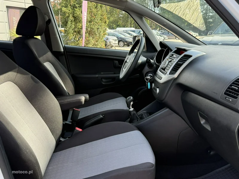 Kia Venga 19