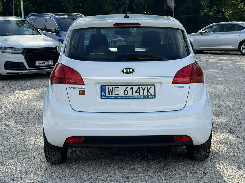 Kia Venga 4