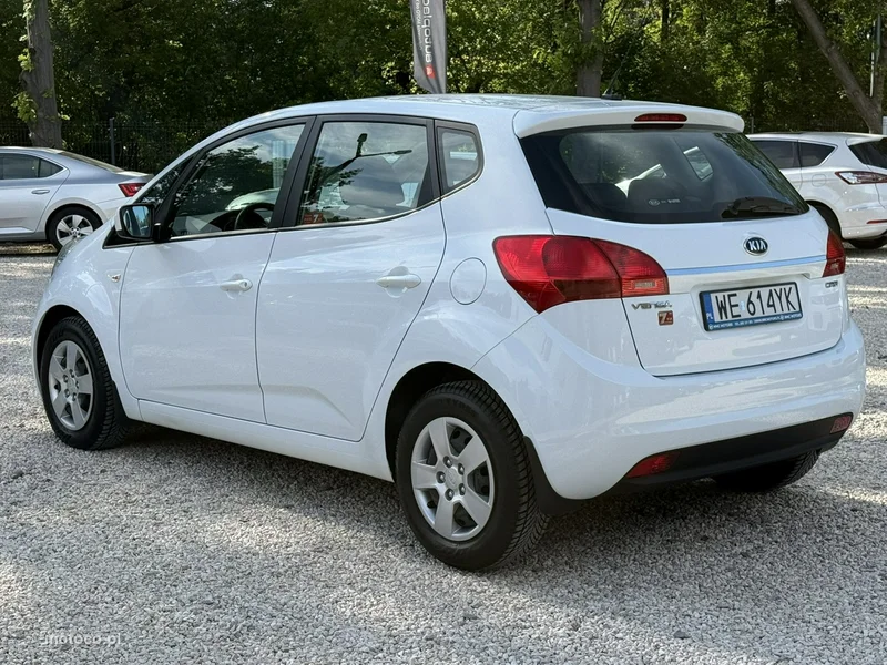 Kia Venga 5