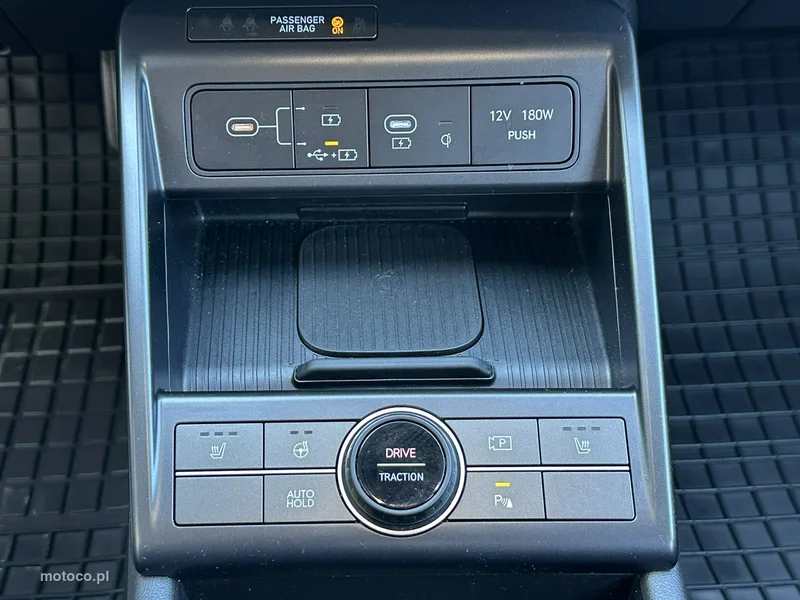 Hyundai KONA 27