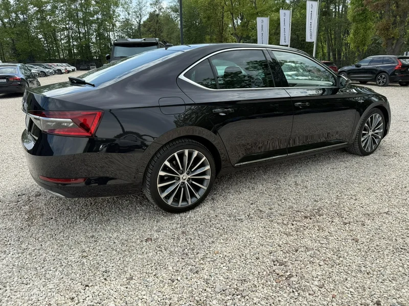 Skoda Superb III 13