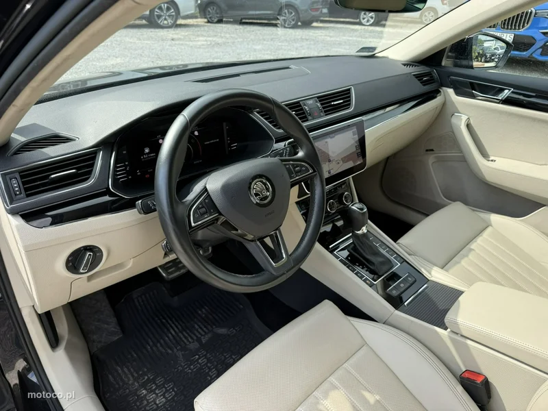 Skoda Superb III 33