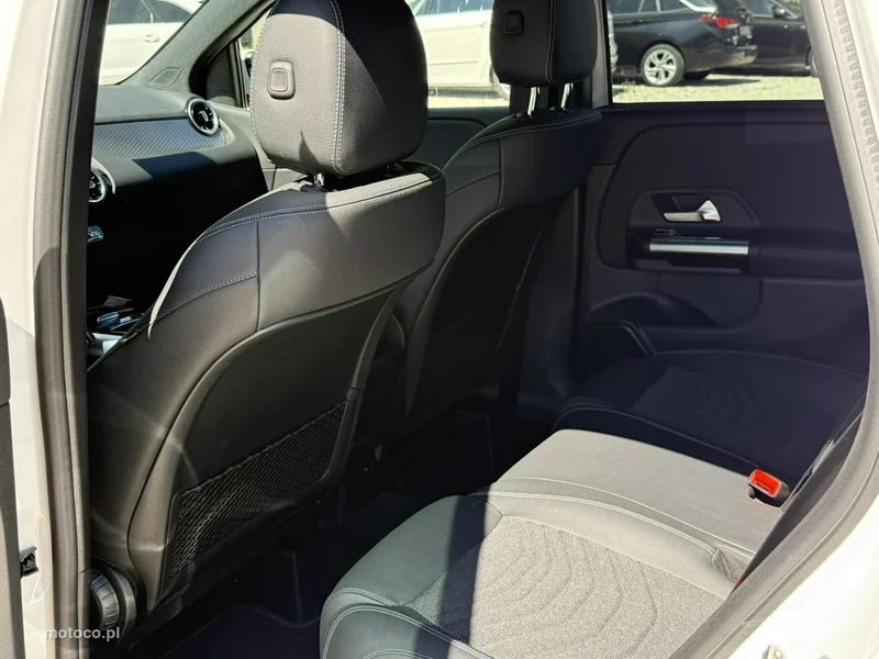 Mercedes-Benz Klasa B W247 B 220 13